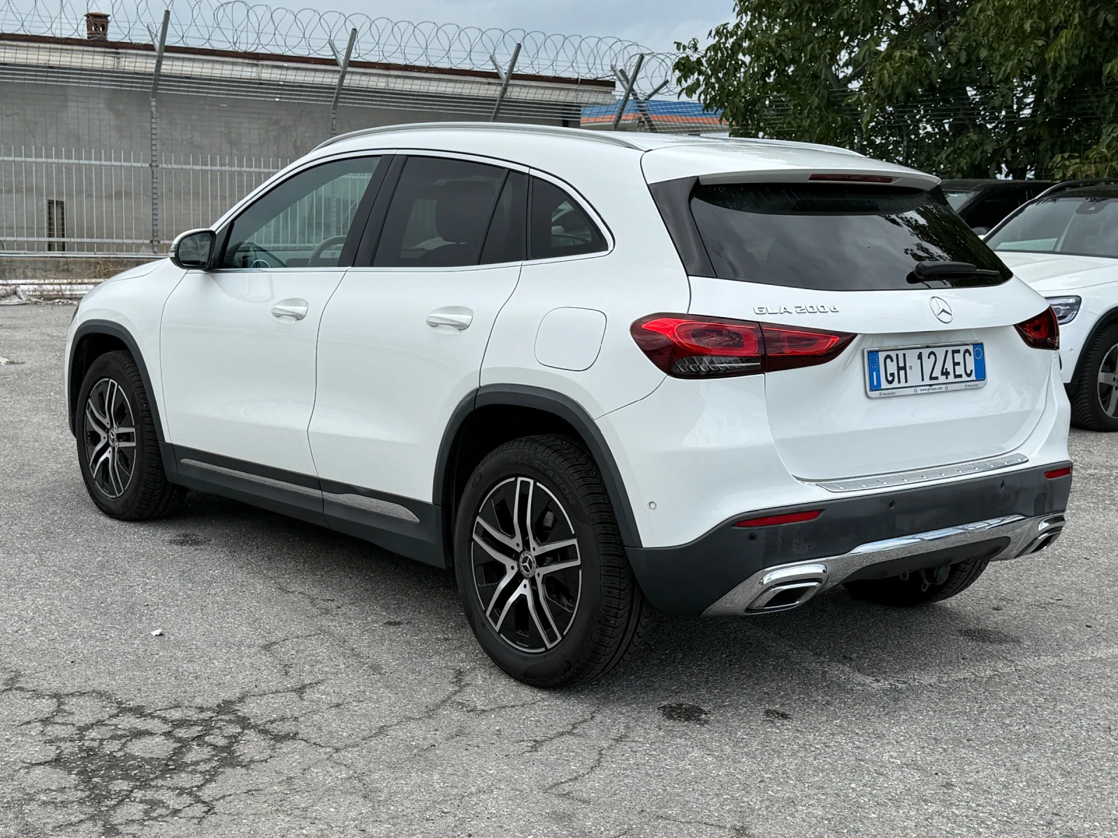 Mercedes-Benz GLA 200 200d 150к.с. Sport plus Full led, снимка 5 - Автомобили и джипове - 55850152