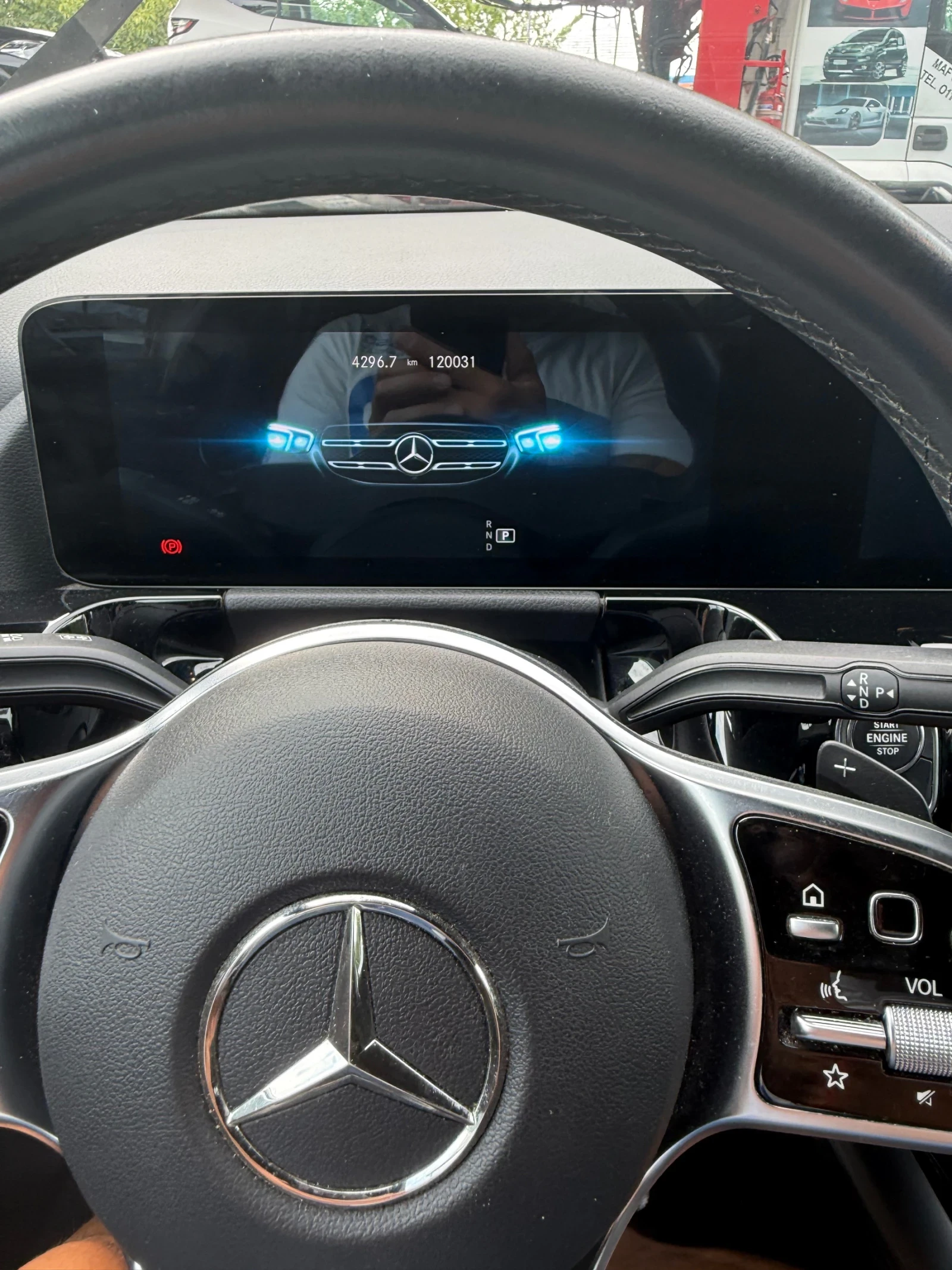 Mercedes-Benz GLA 200 200d 150к.с. Sport plus Full led, снимка 14 - Автомобили и джипове - 55850152