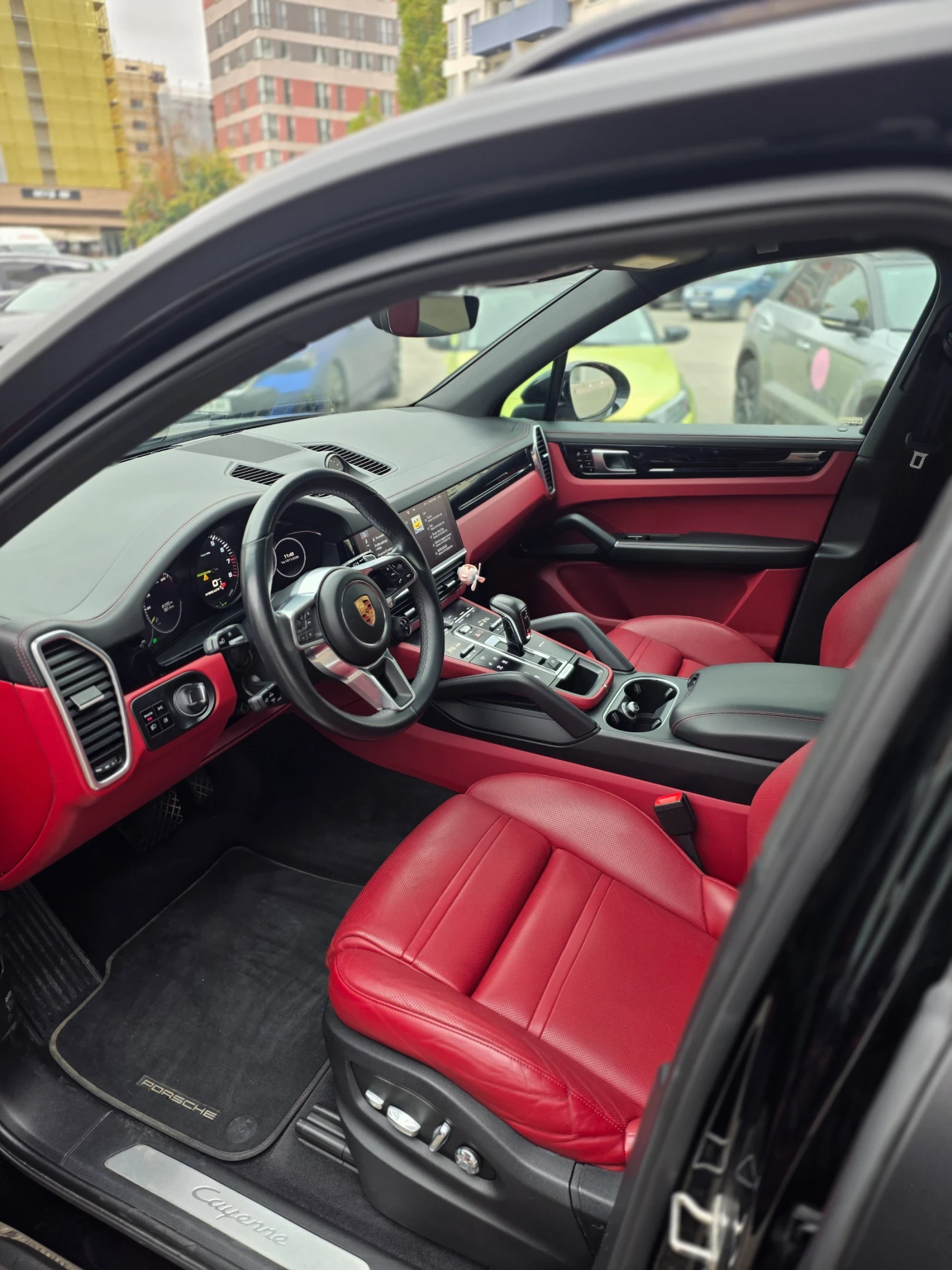 Porsche Cayenne Hybrid, снимка 9 - Автомобили и джипове - 56493898