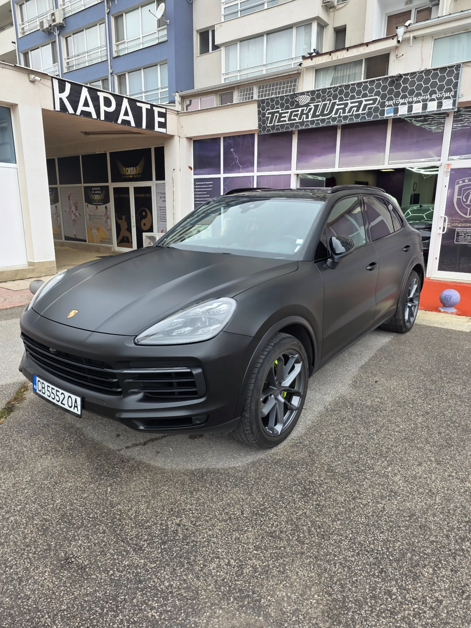 Porsche Cayenne Hybrid, снимка 5 - Автомобили и джипове - 56493898