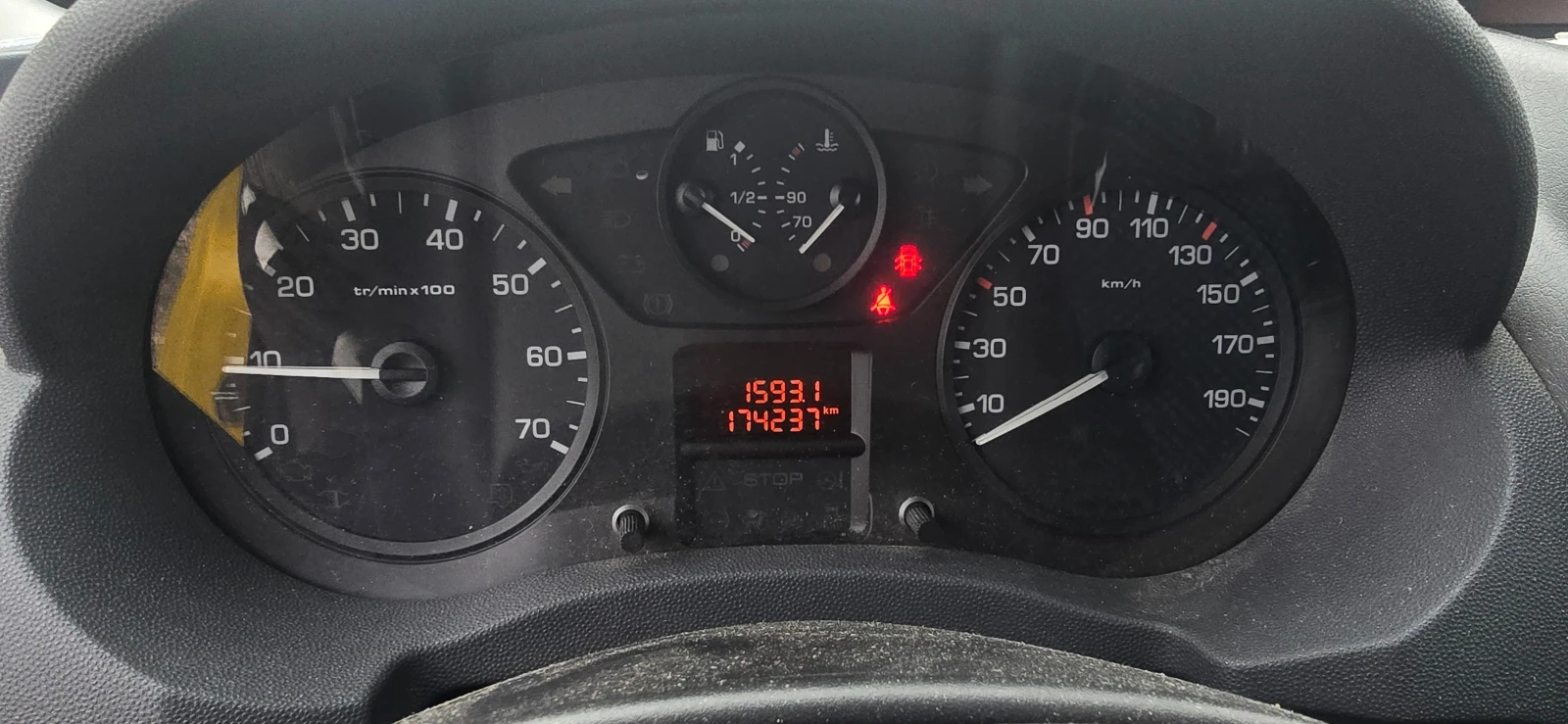 Fiat Scudo 1.6mjet 90ks, снимка 9 - Бусове и автобуси - 53974333