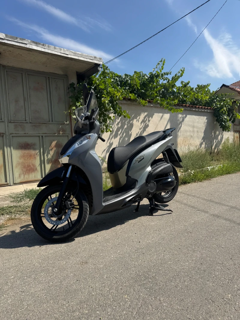 Honda Sh SH300 ABS 2018 Ful Led Keyles , снимка 3 - Мотоциклети и мототехника - 52009838