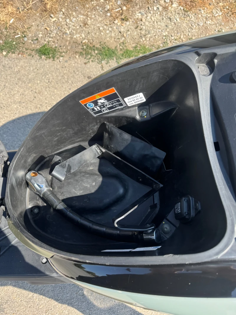 Honda Sh SH300 ABS 2018 Ful Led Keyles , снимка 7 - Мотоциклети и мототехника - 52009838