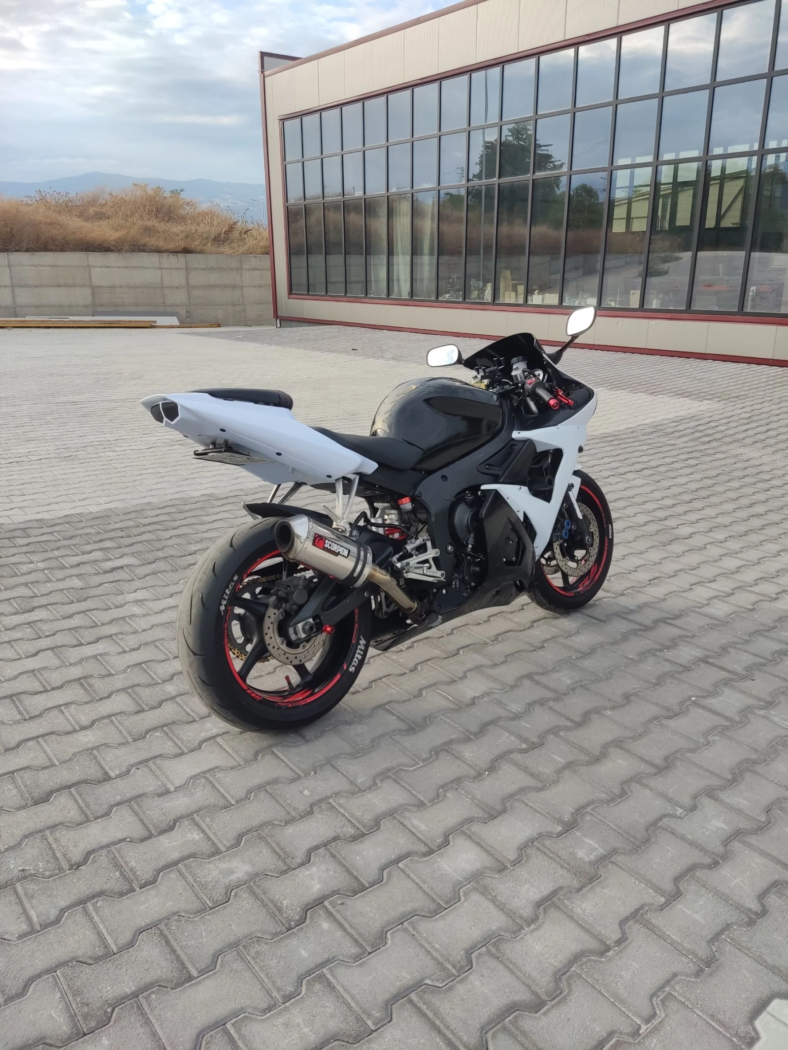 Yamaha YZF-R6 R6 - изображение 4