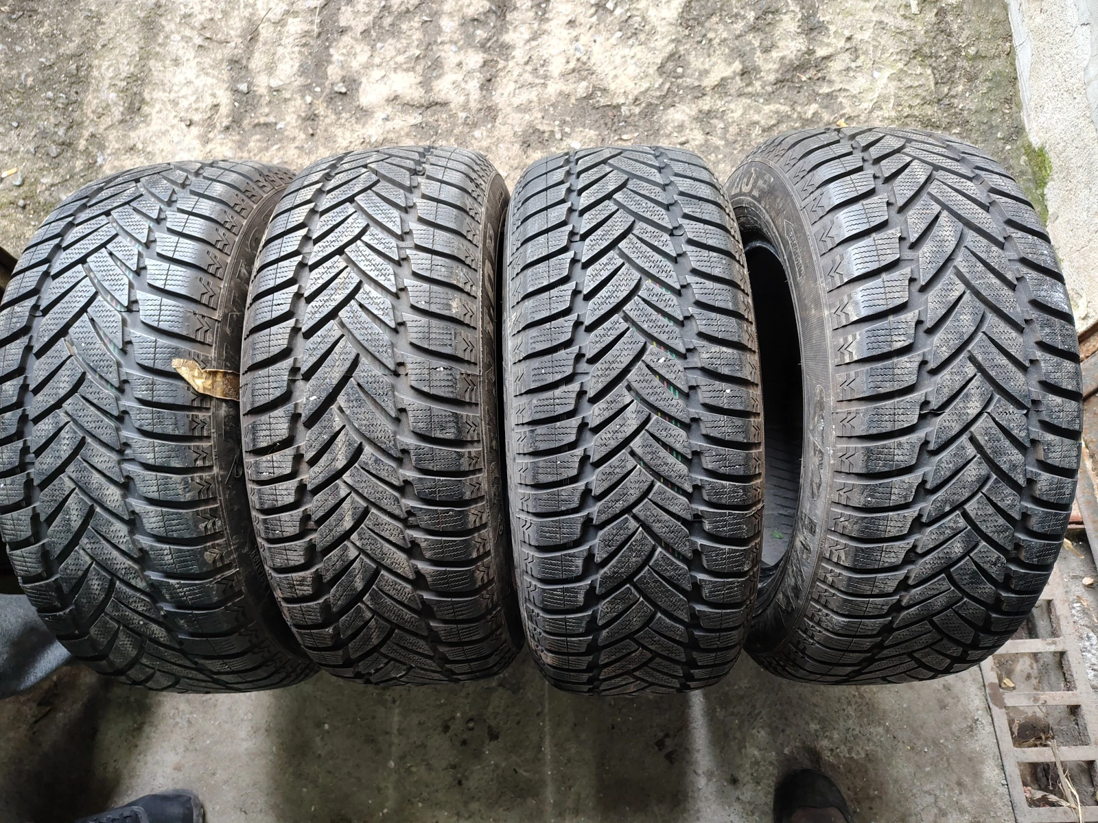  235/60R16 | Mobile.bg   1