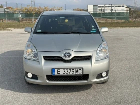 Toyota Corolla verso  - изображение 2