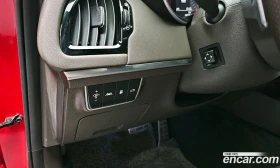 Kia Stinger 3.3 GT Masters Turbo Package, снимка 16