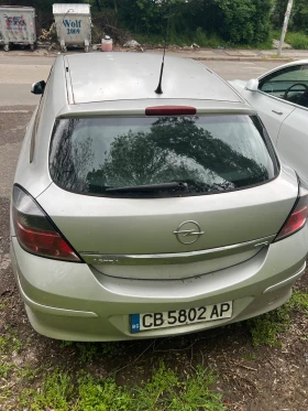 Opel Astra H GTC 1.7, снимка 2