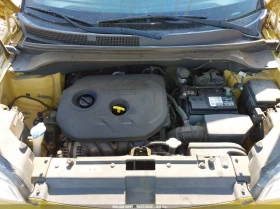 Kia Soul 2.0L I-4 DI, DOHC, VVT, 164HP Front Wheel Drive - 11100 лв. - 90558241 16