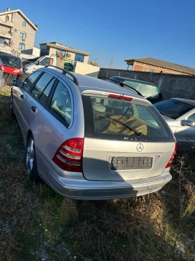 Mercedes-Benz C 220, снимка 7