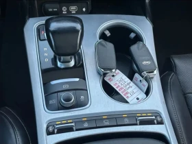 Kia Stinger 3.3Т/2018/Обдух/Подгрев/360/Панорама/Карфакс, снимка 14 - Автомобили и джипове - 53654524