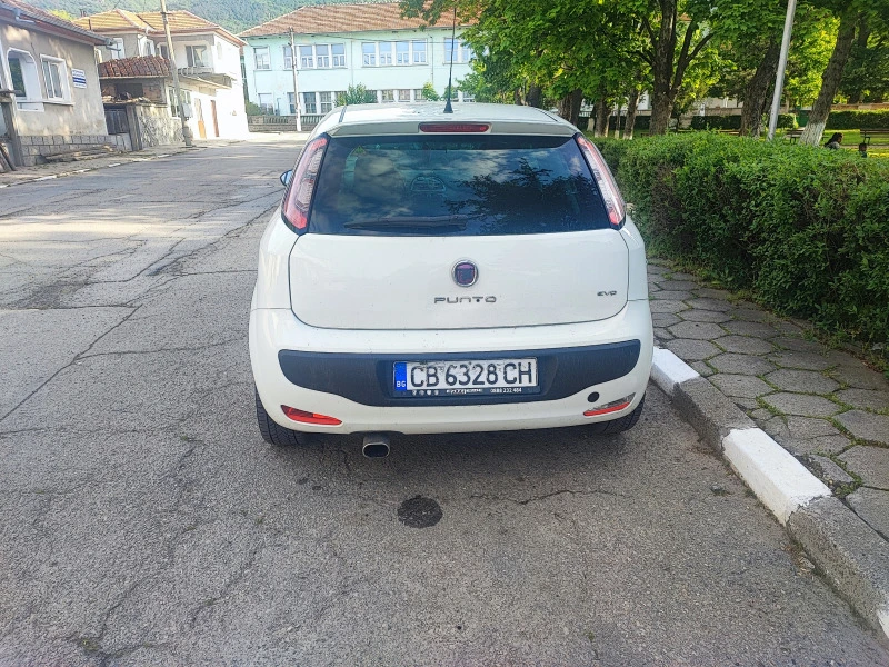 Fiat Punto 1.4 бензин/газ 105кс., снимка 3 - Автомобили и джипове - 47460130