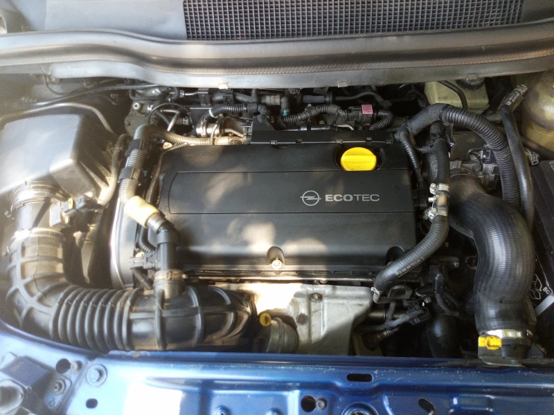 Opel Zafira Ecoflex turbo метан, снимка 15 - Автомобили и джипове - 48098721