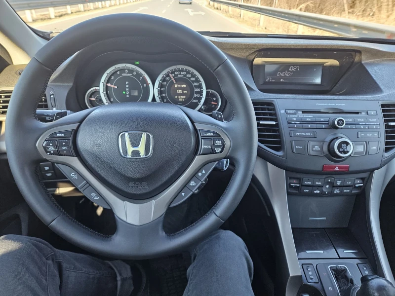 Honda Accord 2.4i AUTOMATIC swiss edition , снимка 10 - Автомобили и джипове - 48516339