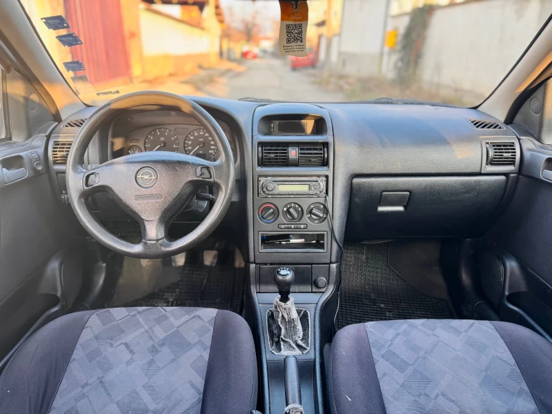 Opel Astra 1.6, снимка 7 - Автомобили и джипове - 48710030