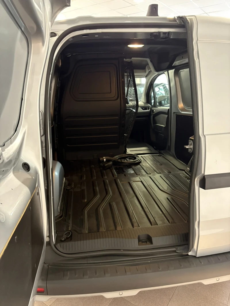 Renault Kangoo E-TECH Advance L1, снимка 12 - Автомобили и джипове - 52128464