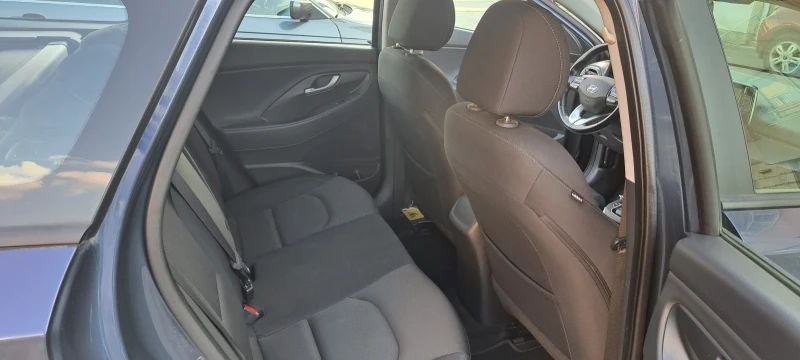 Hyundai I30 1.6 CRDI  110 к.с. DCT , снимка 5 - Автомобили и джипове - 52598572