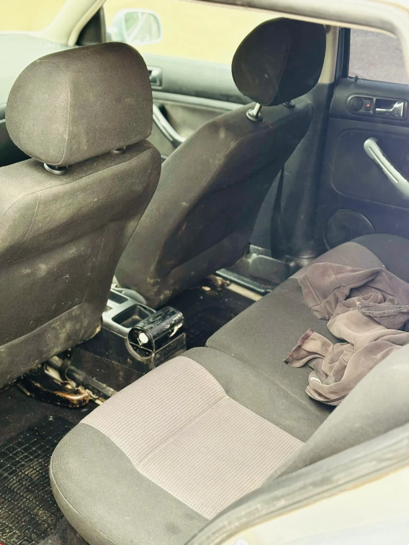 VW Golf 1.9TDI+ + + , снимка 7 - Автомобили и джипове - 53024964