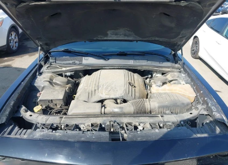 Dodge Challenger, снимка 10 - Автомобили и джипове - 53094413