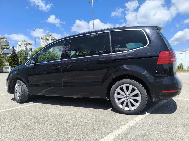 VW Sharan 2.0 TDI DSG 170к.с, снимка 8 - Автомобили и джипове - 53401248