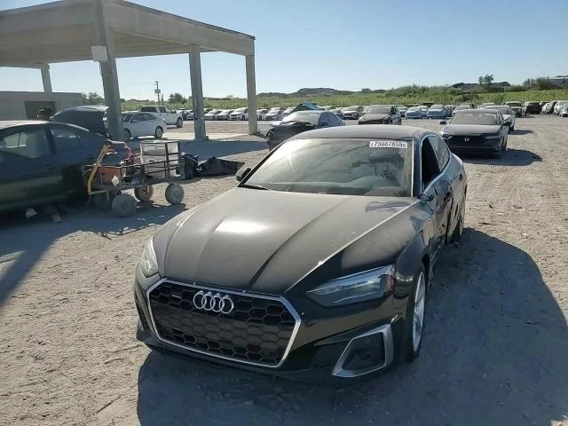 Audi A5 2.0l Premium 45, снимка 13 - Автомобили и джипове - 53939659