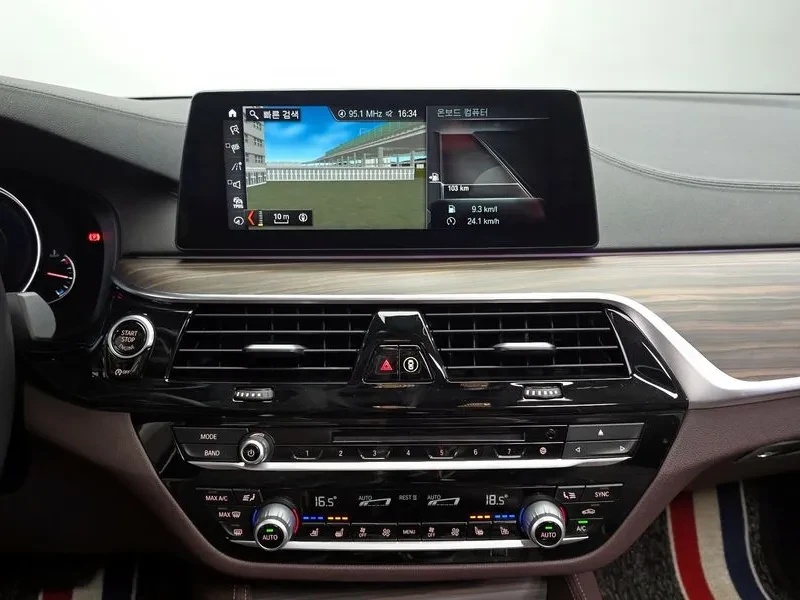 BMW 530 I XDRIVE LUXURY PLUS, снимка 14 - Автомобили и джипове - 55278176