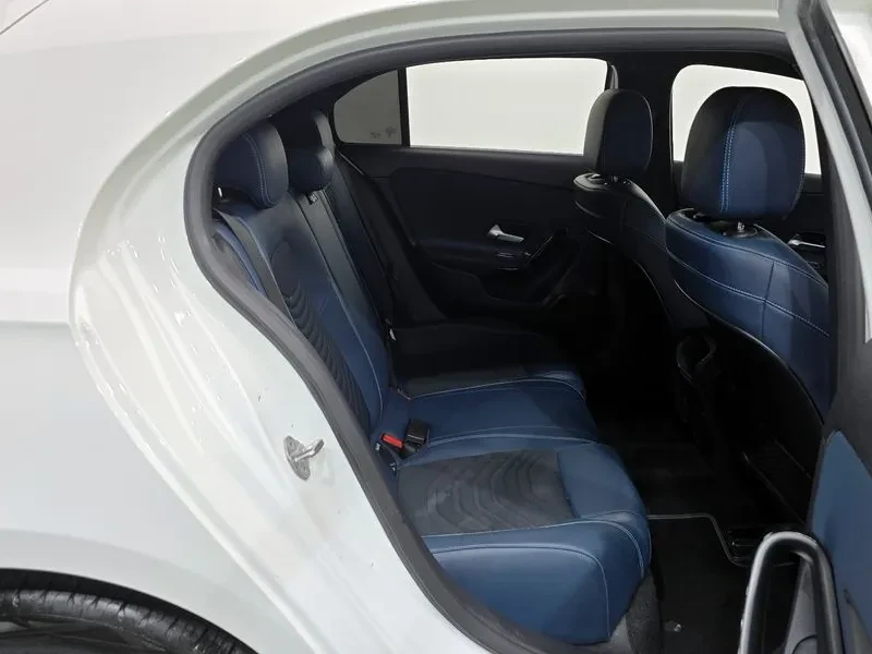 Mercedes-Benz A 220 Hatchback | Mobile.bg � ����������� 12