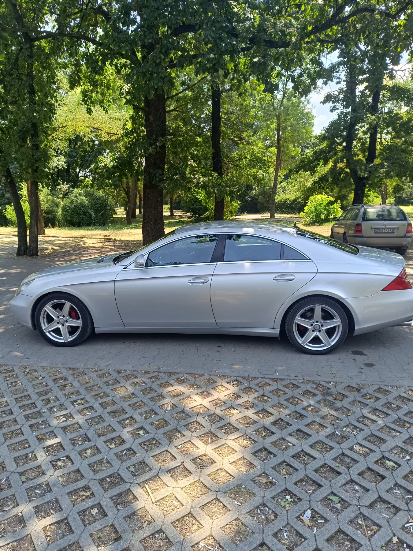 Mercedes-Benz CLS 320 CDI - изображение 8