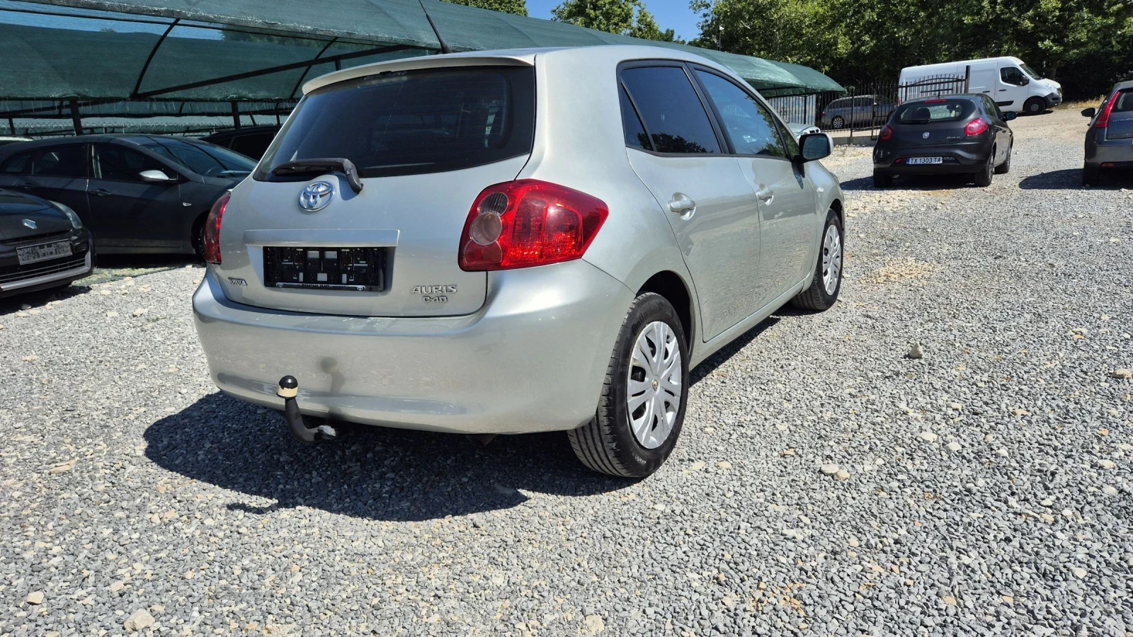 Toyota Auris 2.0D4D - изображение 8