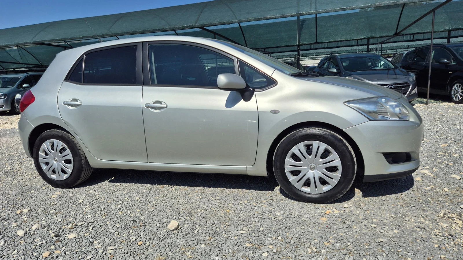 Toyota Auris 2.0D4D - изображение 7