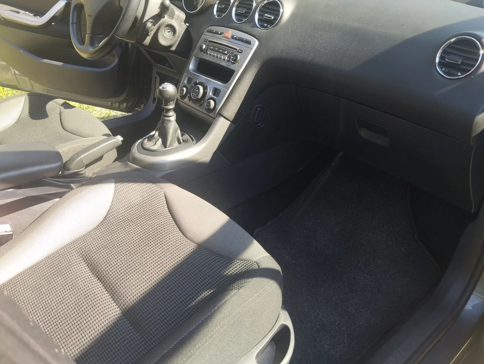 Peugeot 308 2.0 HDI  - изображение 10