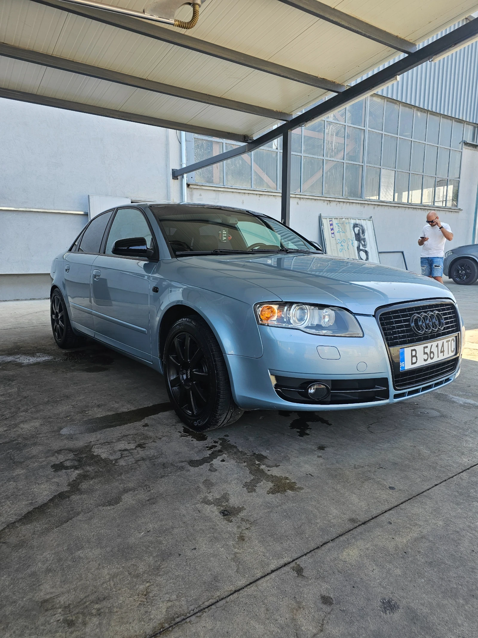 Audi A4 3.0 TDI 4x4 - изображение 2