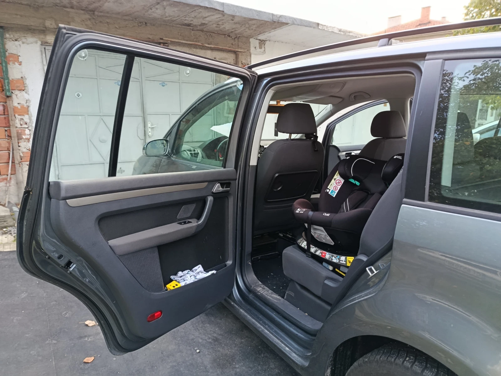 VW Touran 2.0 tdi | Mobile.bg   13