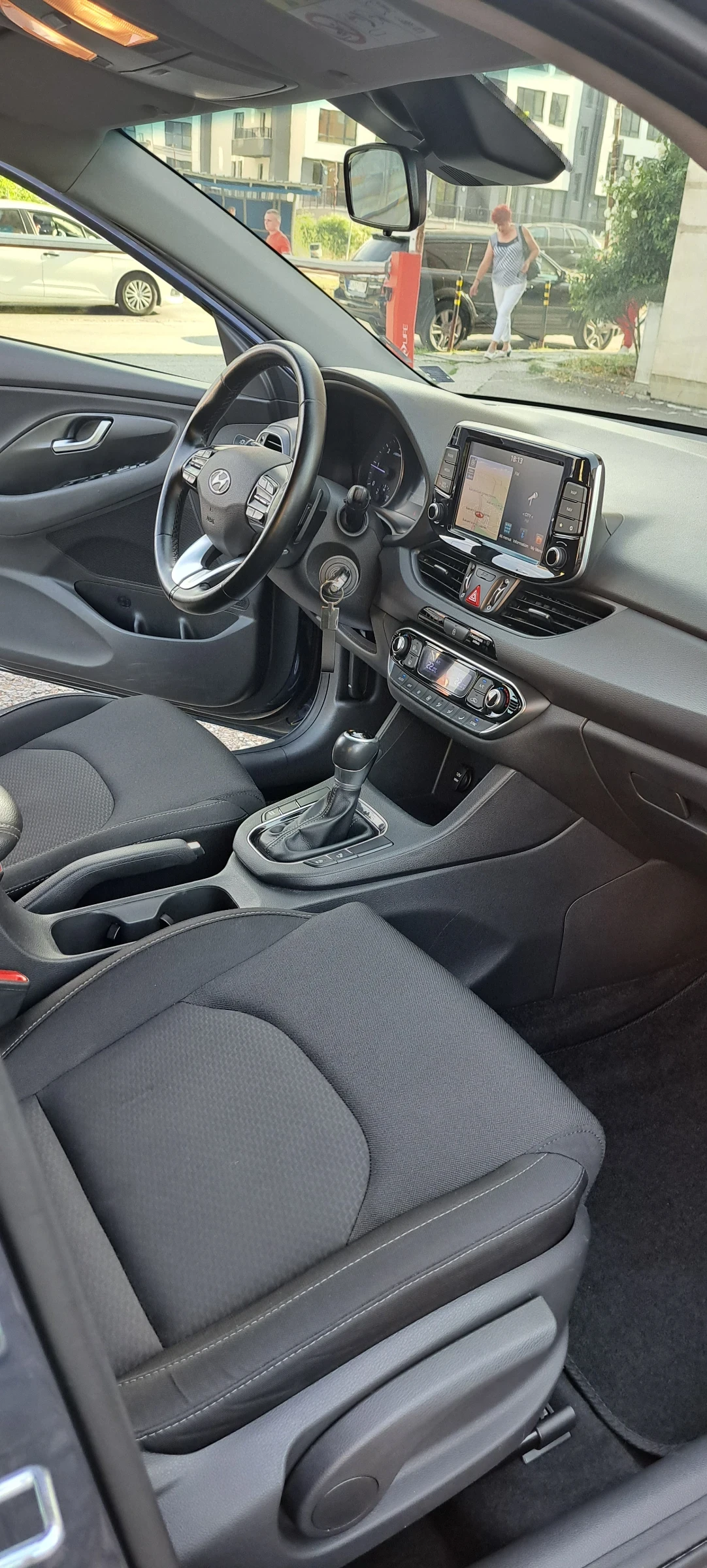 Hyundai I30 1.6 CRDI  110 �.�. DCT  | Mobile.bg � ����������� 3