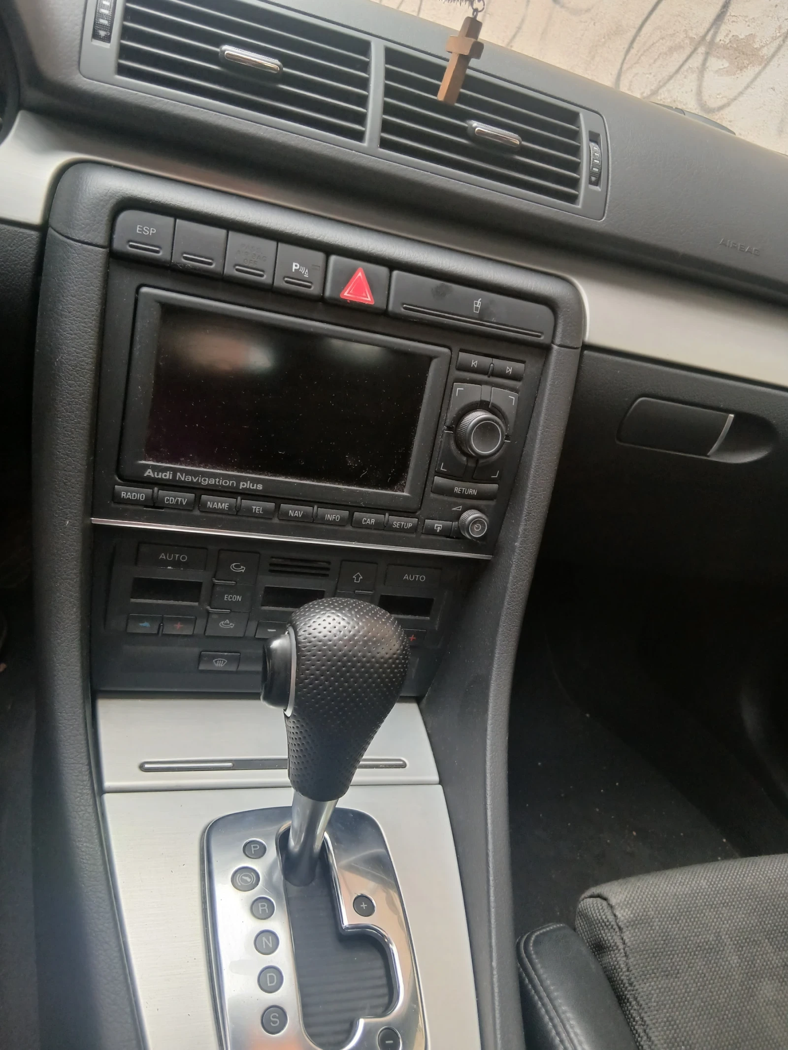 Audi A4  - изображение 2