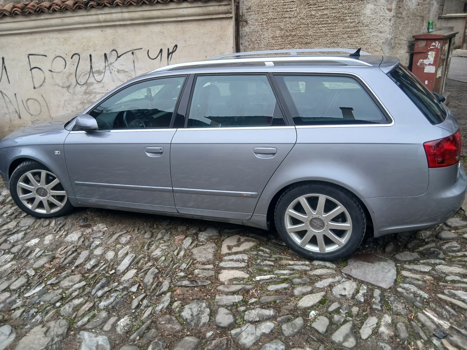 Audi A4  - изображение 7