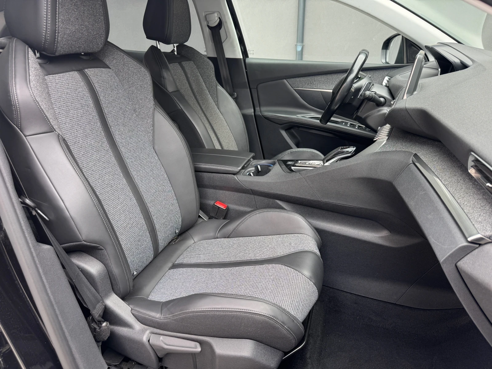 Peugeot 3008 2.0 hdi | Mobile.bg � ����������� 8