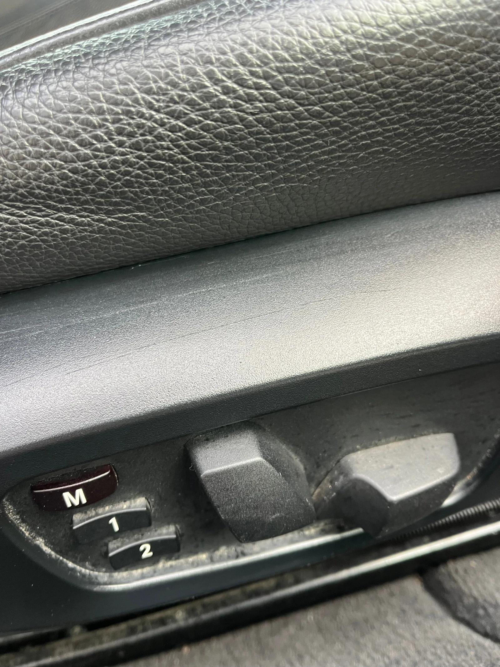 BMW 330 330 D  M sport, снимка 12 - Автомобили и джипове - 54231364