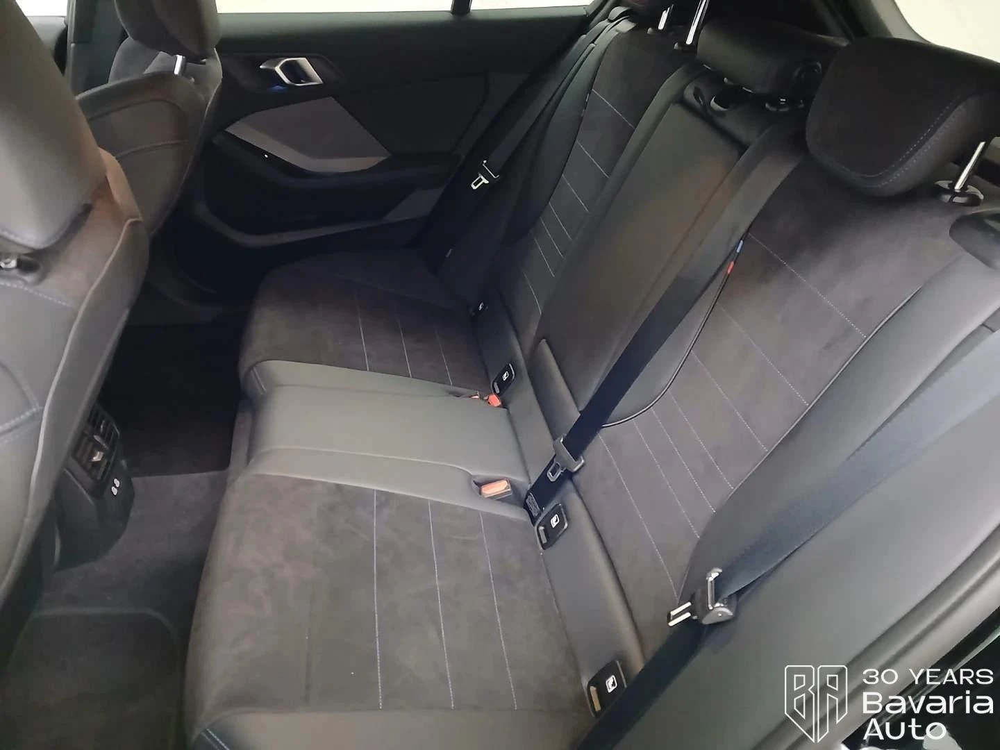 BMW 120 M Sport Paket Steptronic, снимка 8 - Автомобили и джипове - 54345070