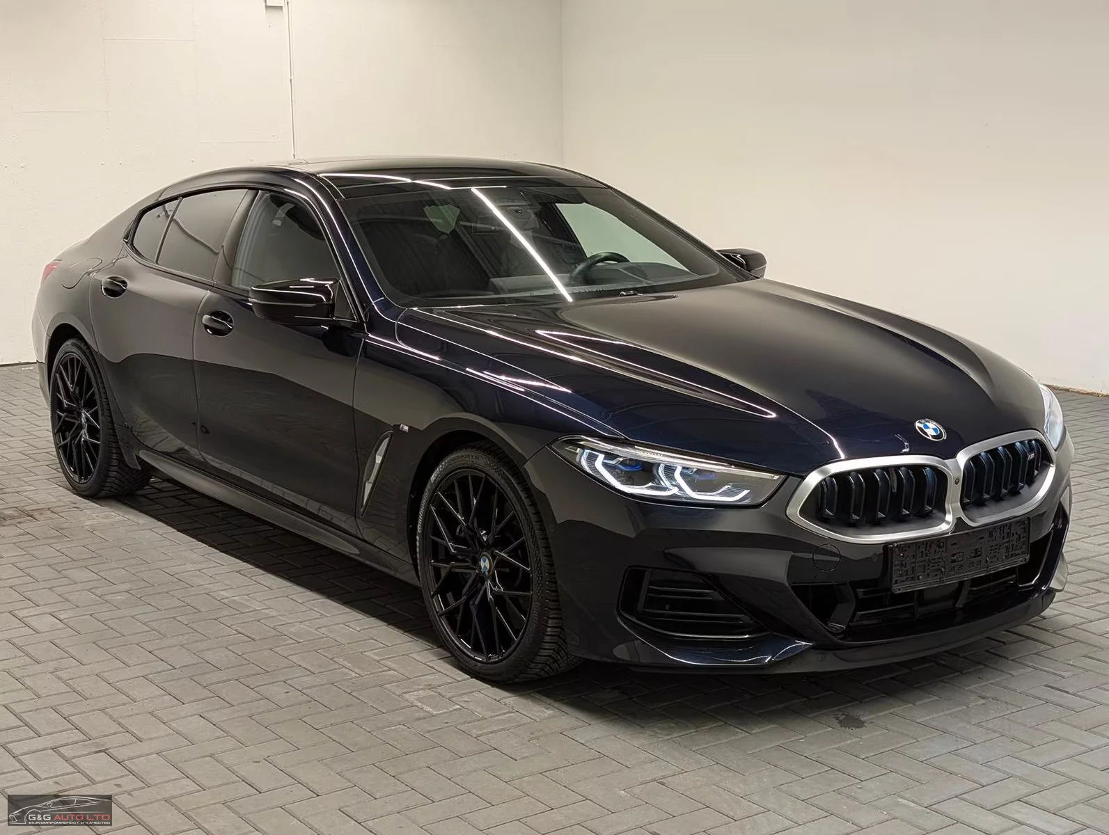 BMW 850 xDRIVE/GRANCOUPE/360/HUD/PANO/LASER/ACC/H&K/468z, снимка 4 - Автомобили и джипове - 54823259
