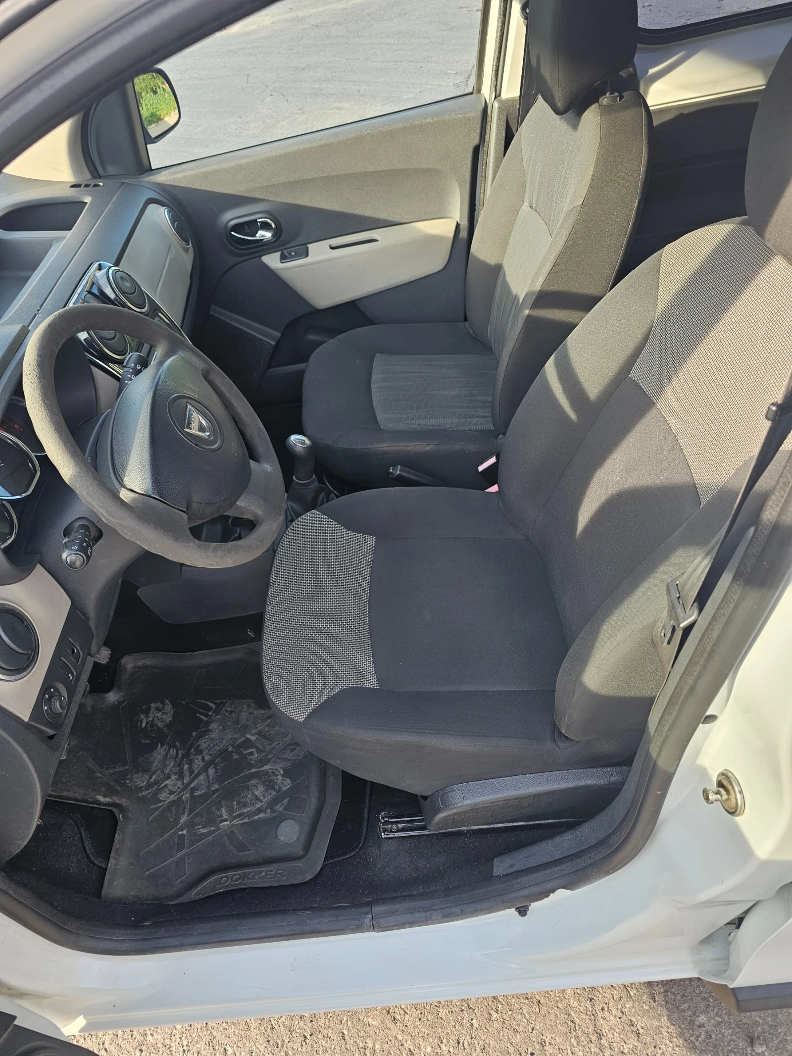 Dacia Dokker 1.5 DCI EURO 6 Цена без ДДС , снимка 12 - Автомобили и джипове - 54949197