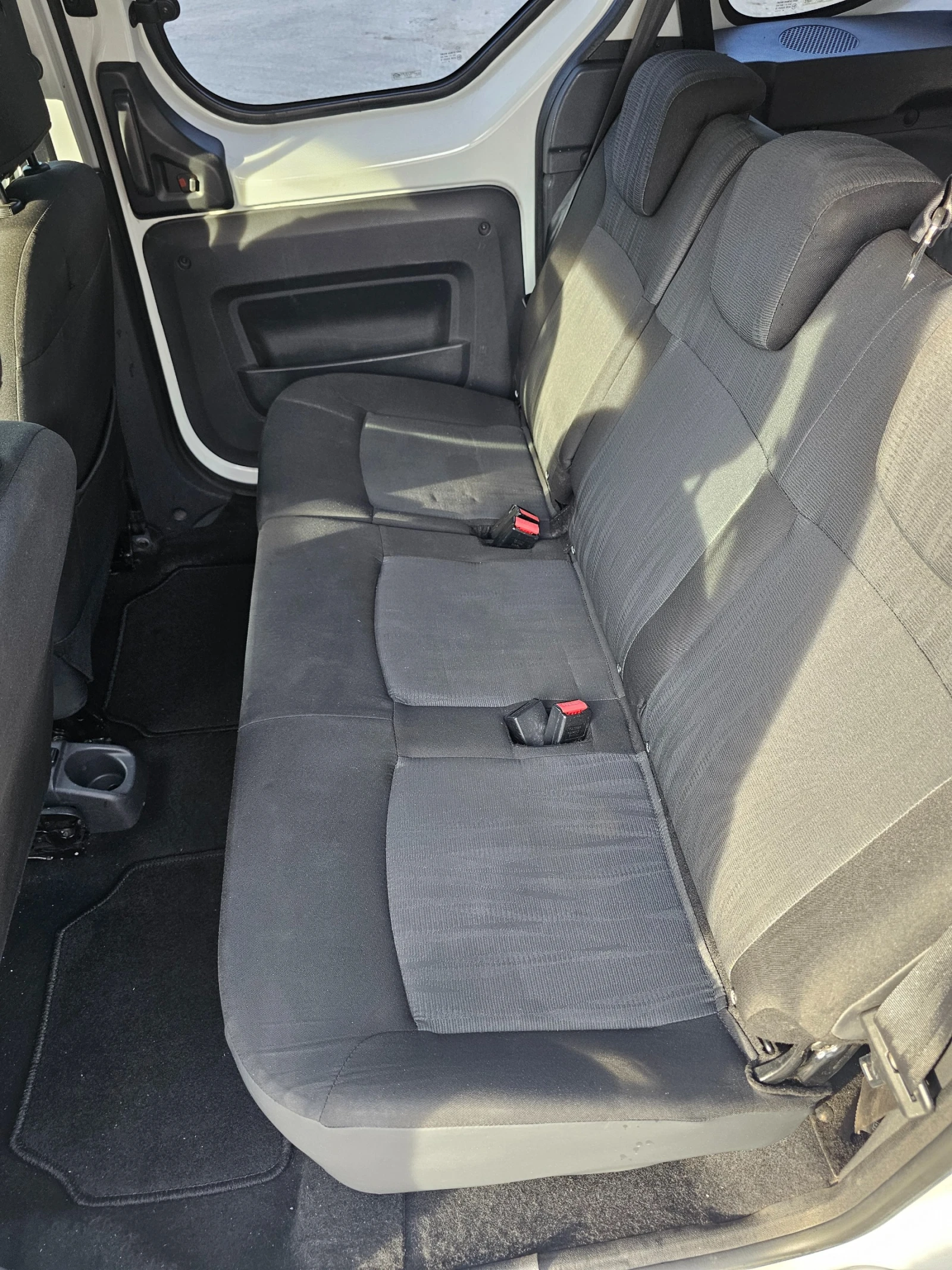 Dacia Dokker 1.5 DCI EURO 6 Цена без ДДС , снимка 10 - Автомобили и джипове - 54949197