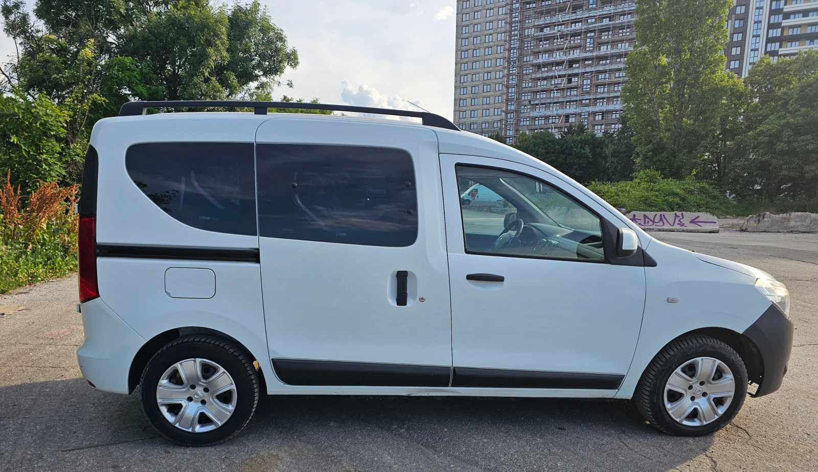 Dacia Dokker 1.5 DCI EURO 6 Цена без ДДС , снимка 4 - Автомобили и джипове - 54949197