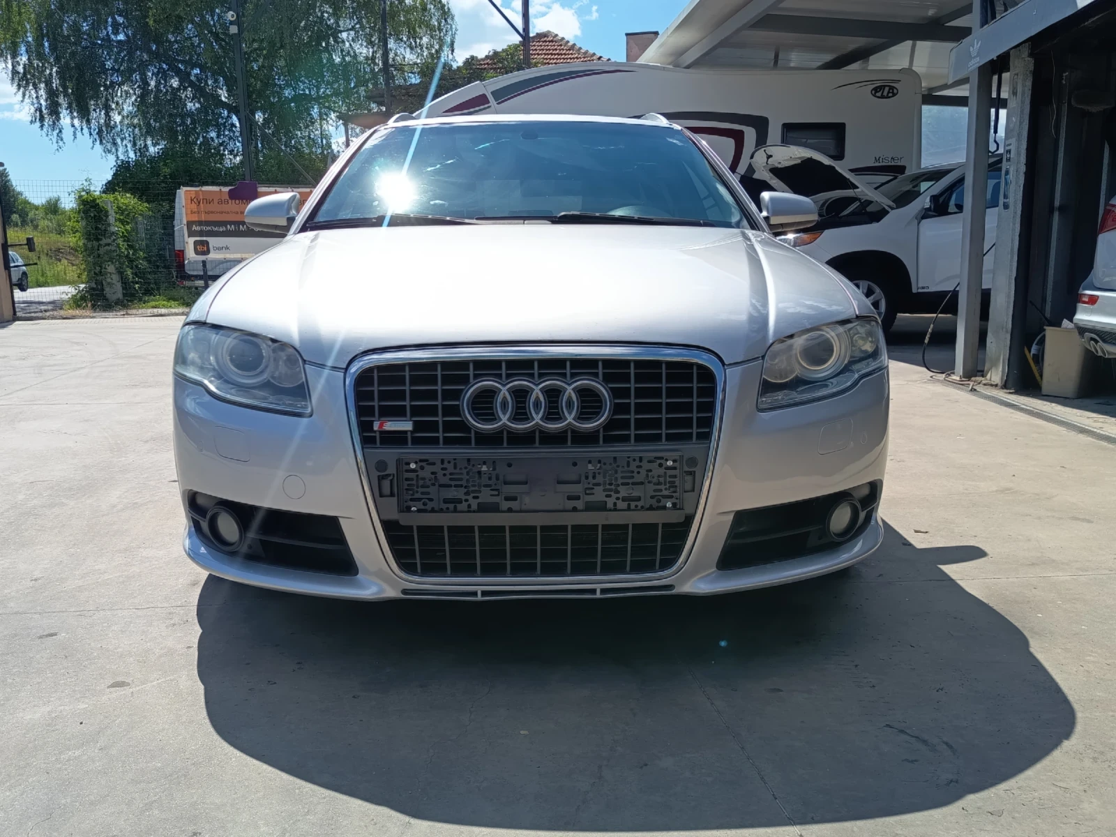 Audi A4 2.0tdi guttro, снимка 13 - Автомобили и джипове - 55235696