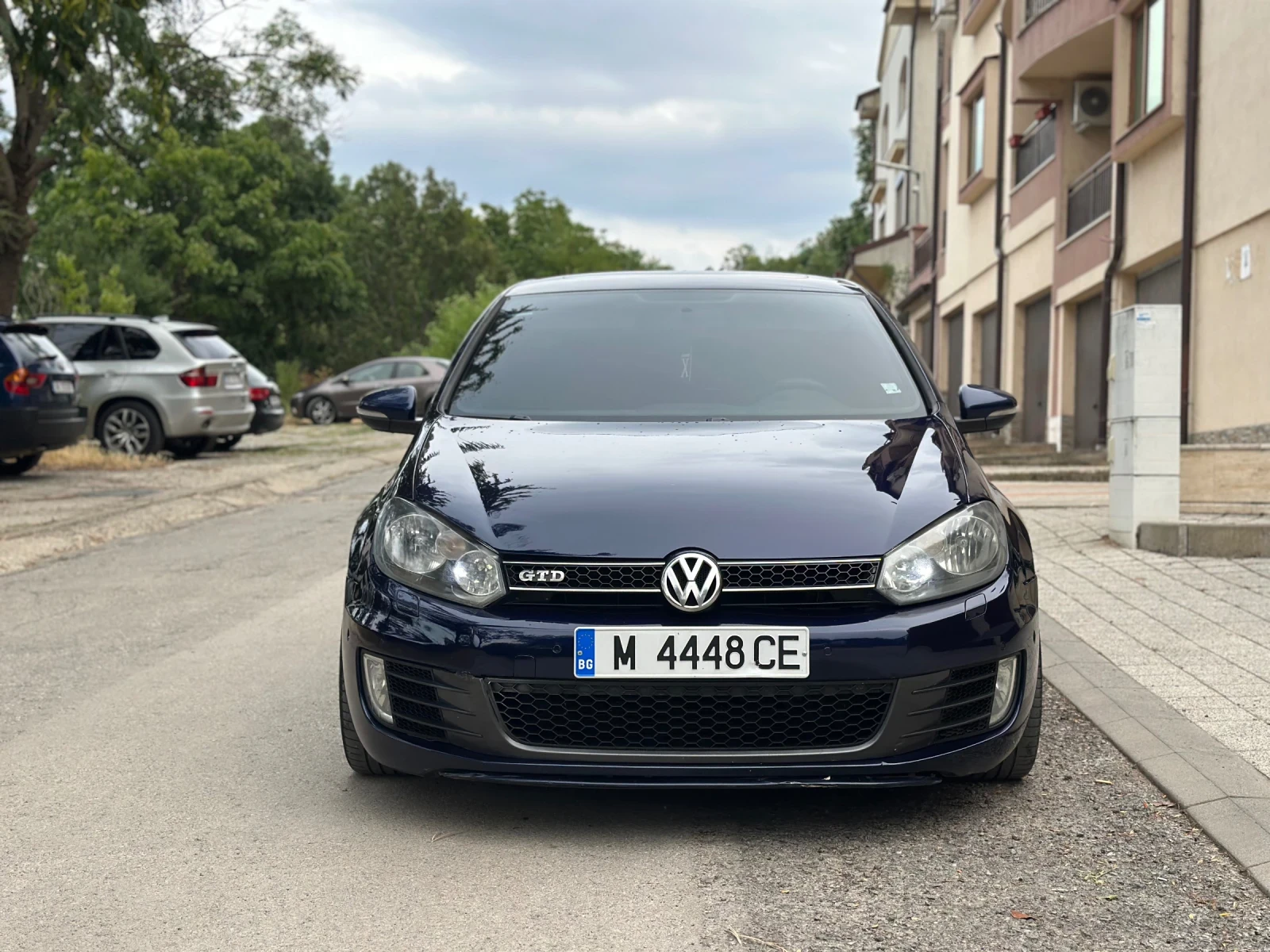 VW Golf, снимка 2 - Автомобили и джипове - 55375745