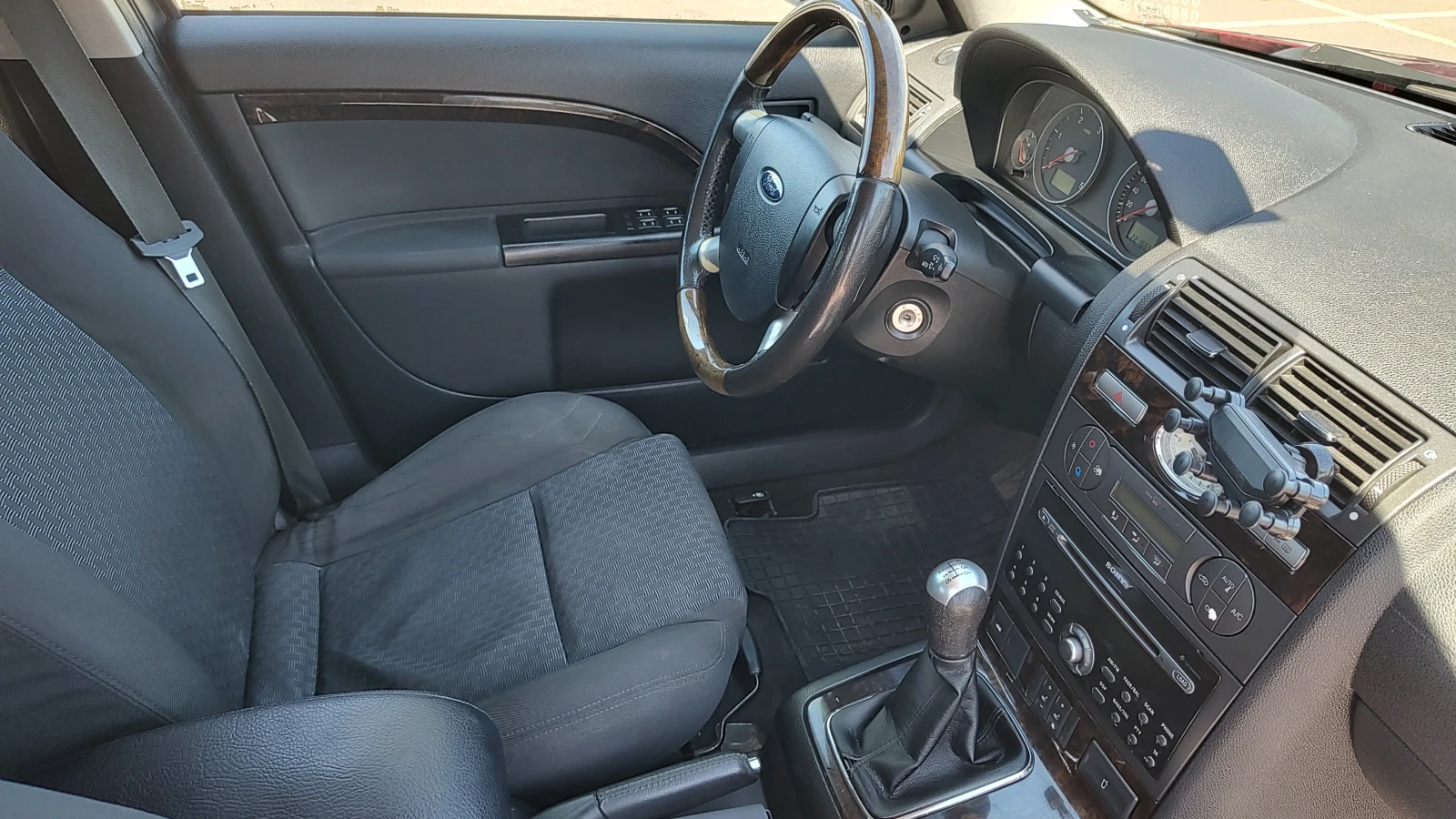Ford Mondeo MK3 Ghia, снимка 11 - Автомобили и джипове - 56165450