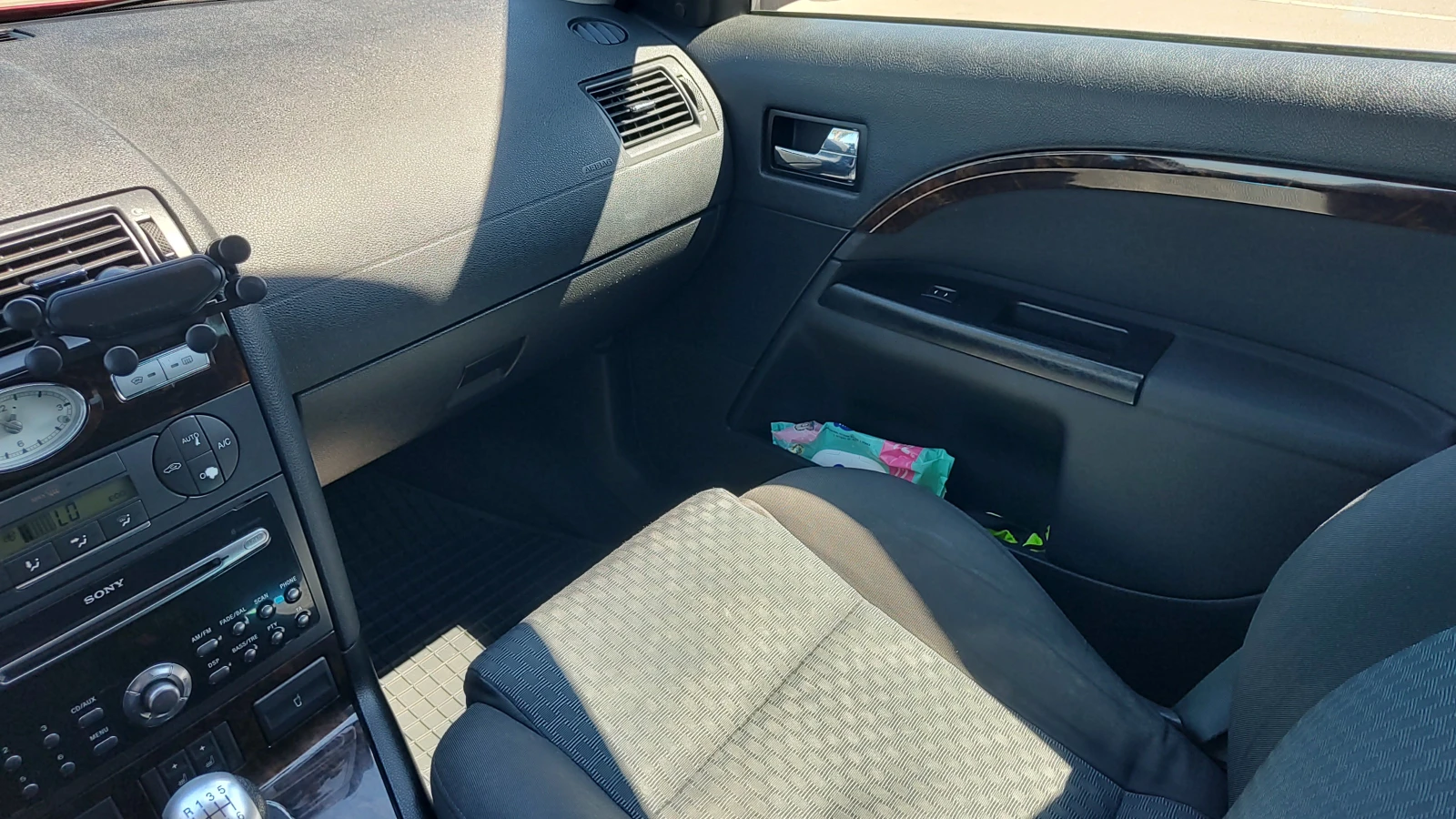 Ford Mondeo MK3 Ghia, снимка 12 - Автомобили и джипове - 56165450