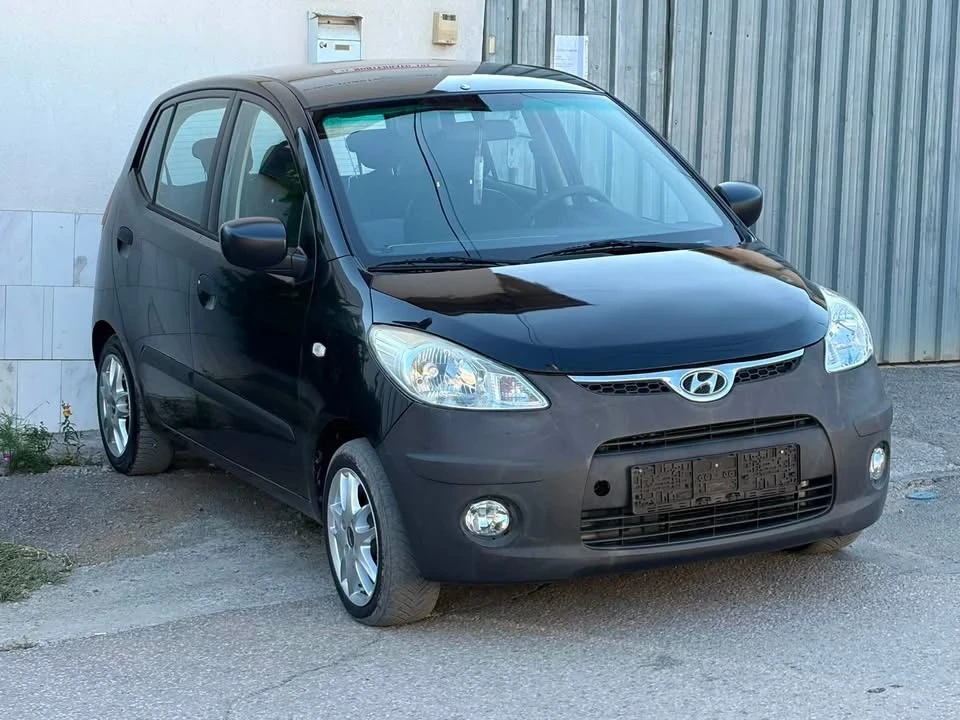 Hyundai I10 Колата е в много добро състояние, снимка 2 - Автомобили и джипове - 56285472