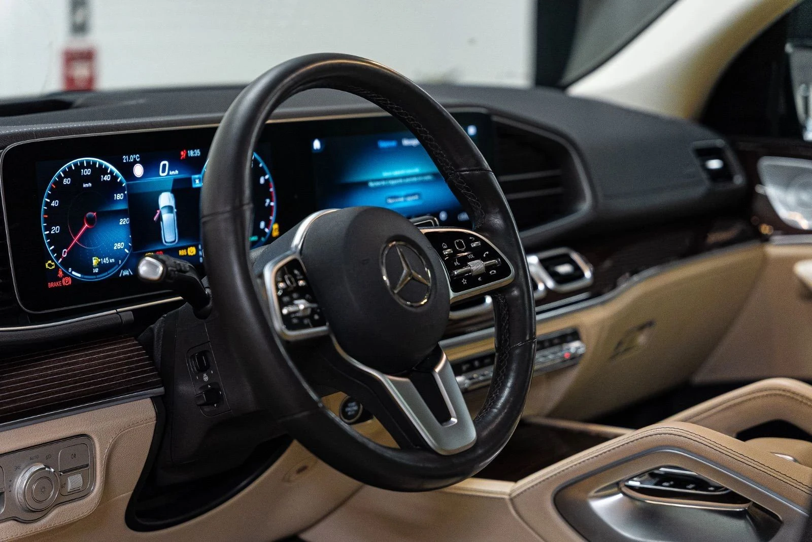 Mercedes-Benz GLE 450, снимка 10 - Автомобили и джипове - 56706442