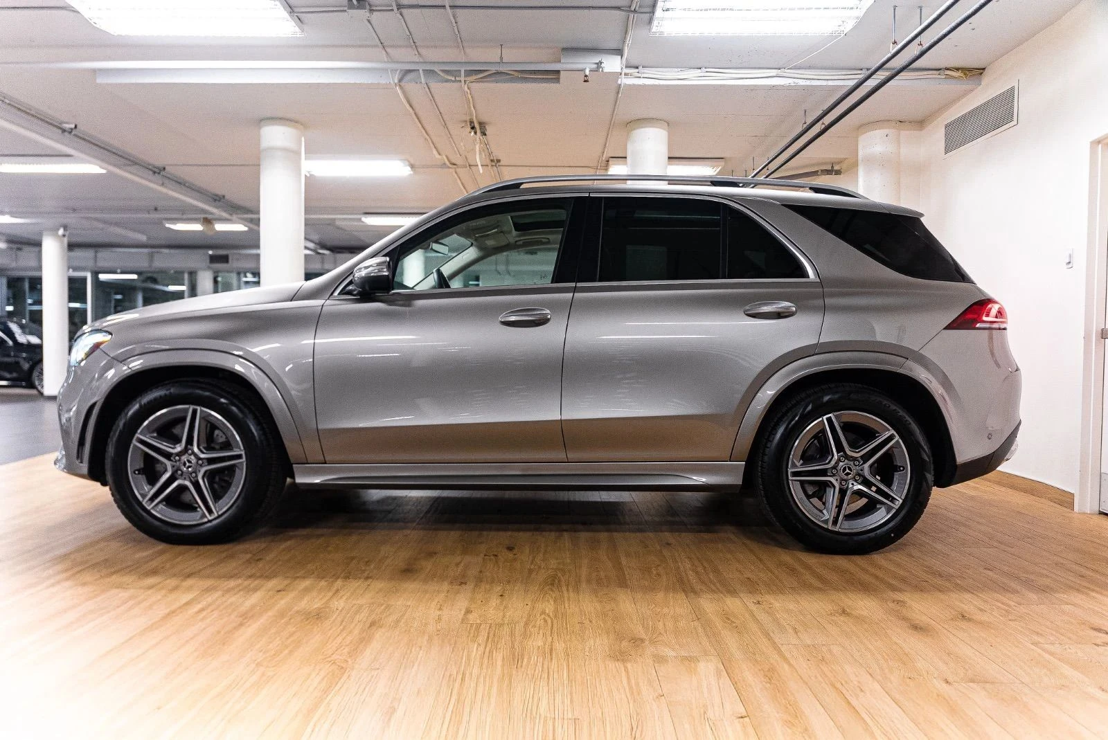 Mercedes-Benz GLE 450, снимка 4 - Автомобили и джипове - 56706442
